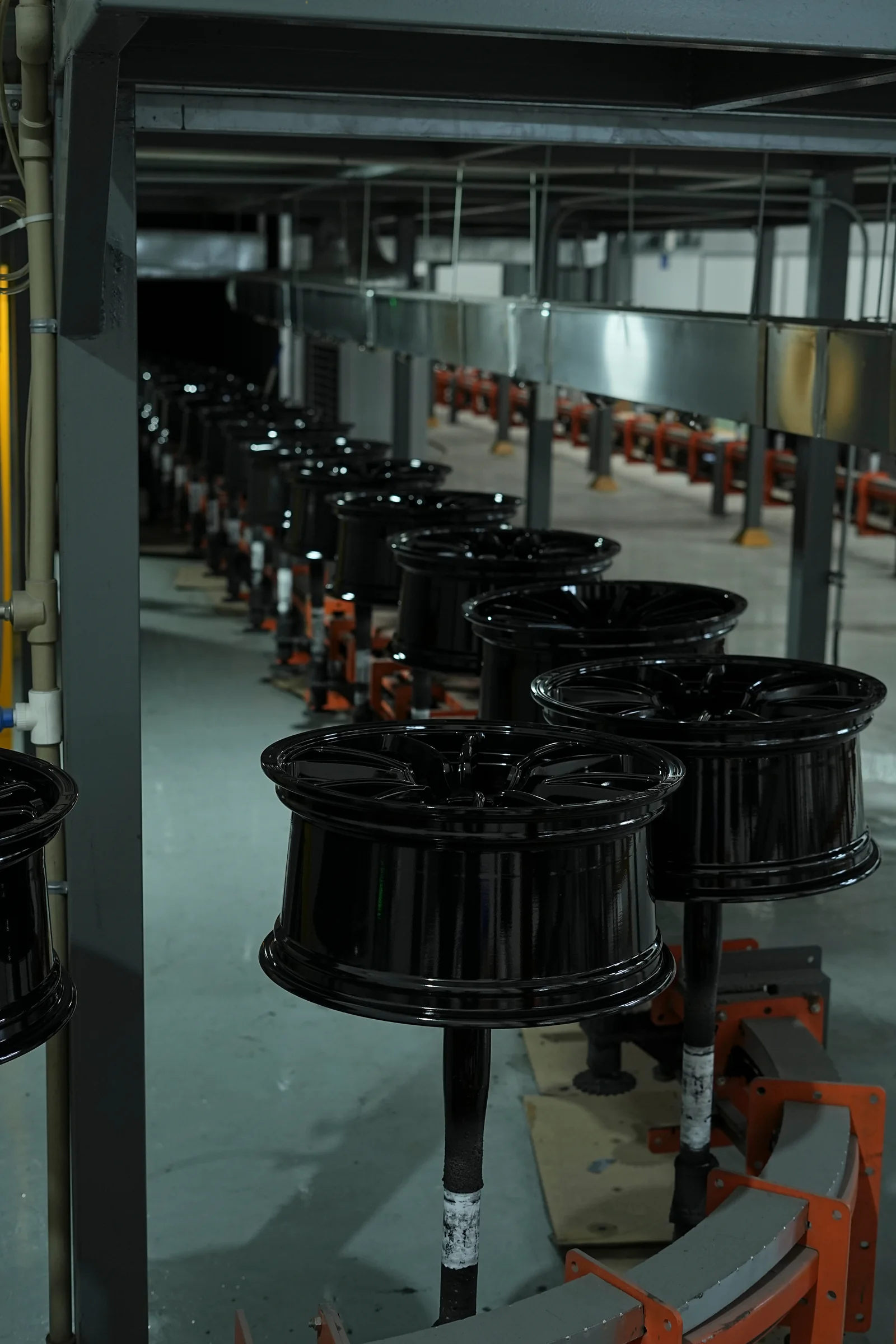 Manufacturing equipment